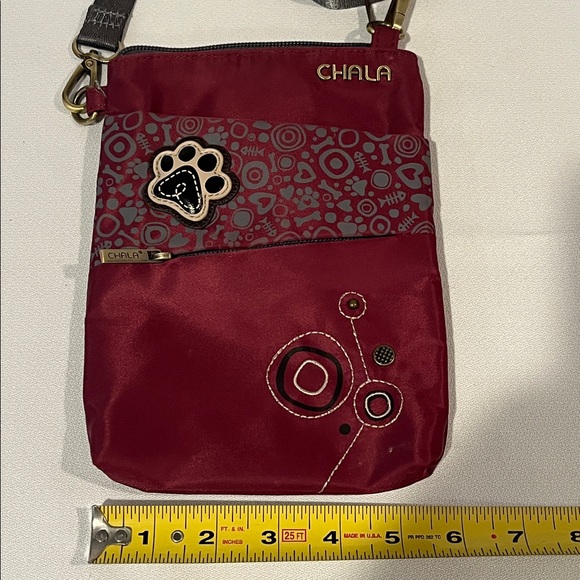 Chala Pet Paw Crossbody - Picture 10 of 11